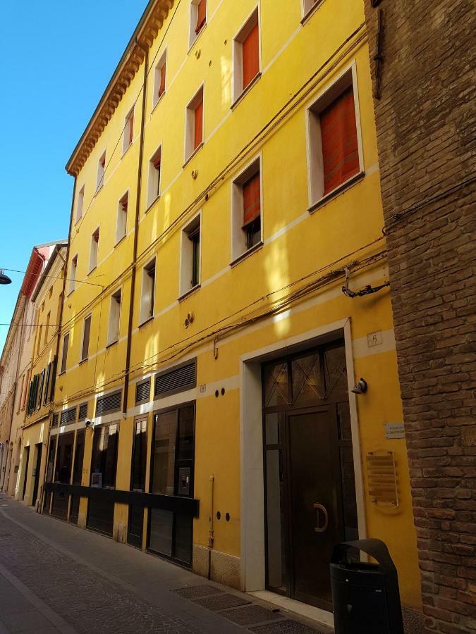 费拉拉A Due Passi Dal Castello公寓 外观 照片